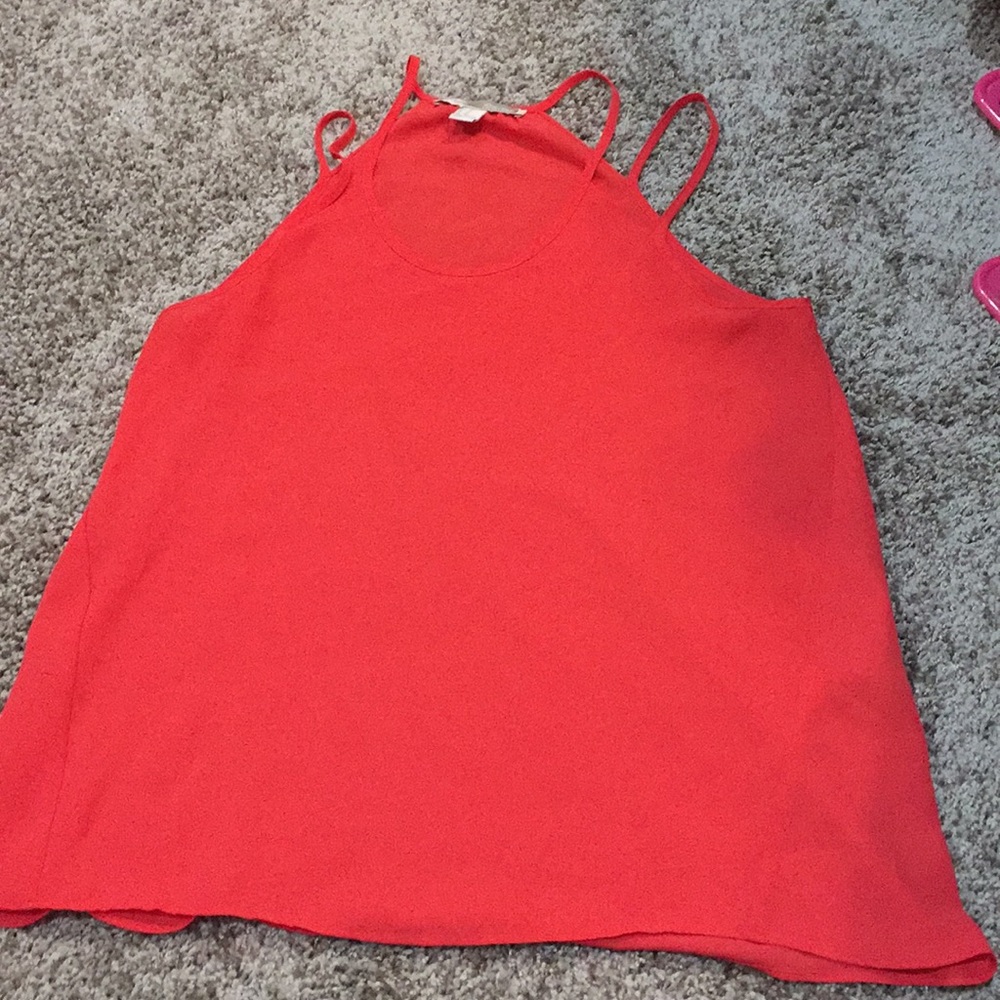 Forever 21 tank